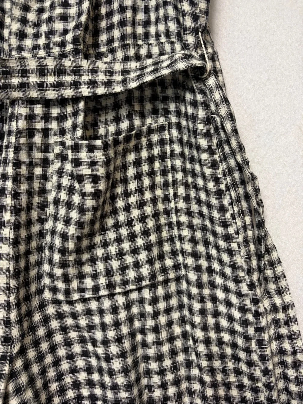 Title: Quince 100% European Linen Square Neck Gingham Jumpsuit  Size Medium